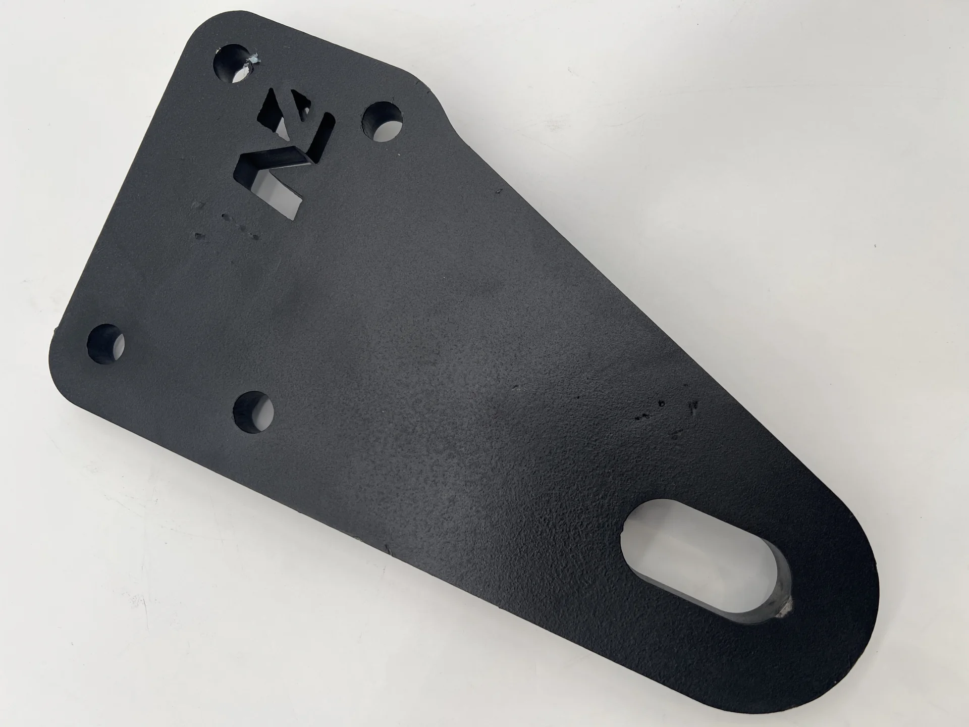 Anneau de remorquage arrière gauche sur Mercedes Sprinter W906 W907 N4-Offroad - Image 3