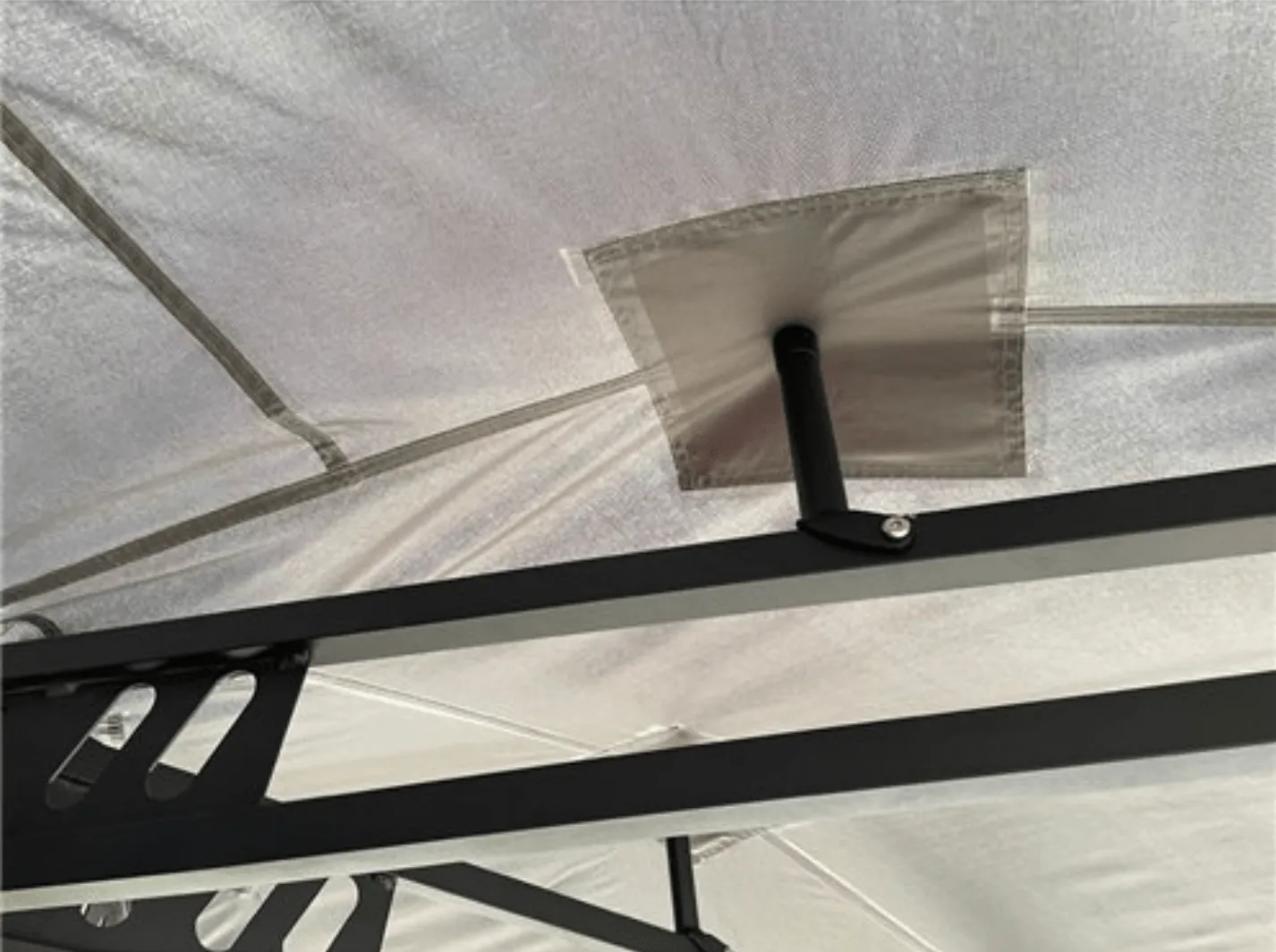 Auvent 270° XL Autoportant Overland | BULLFACE 470 Gauche - Image 9