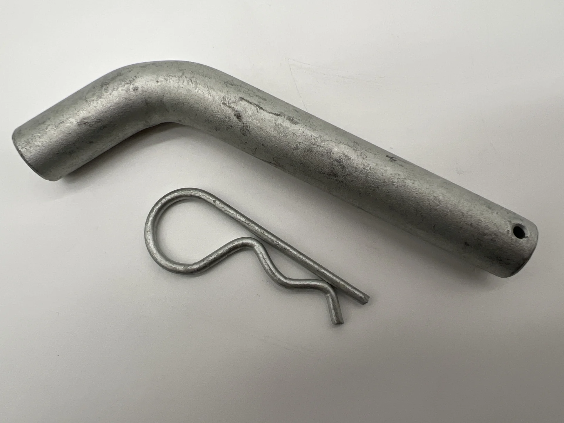 Axe et Goupille de fixation pour carré 2" d'attelage type US N4-Offroad