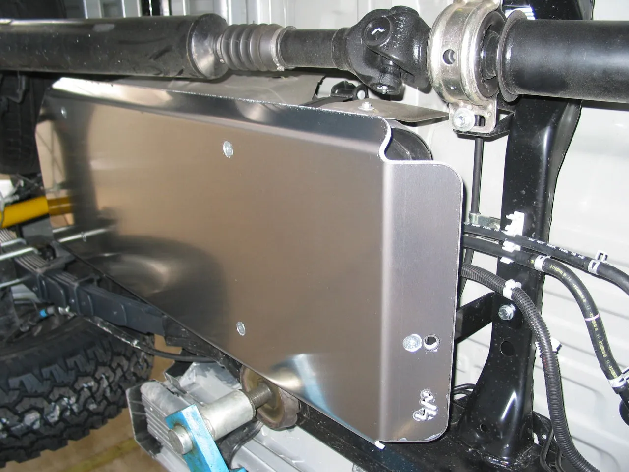 Blindage Réservoir Aluminium 6mm N4 Offroad - Toyota Hilux Vigo/Revo - Image 2