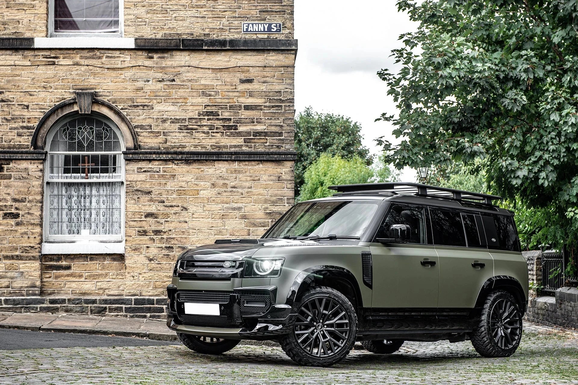 Capot Carbone Ventrilé KAHN Luxe - Defender 90/110/130 (2020+) - Image 17