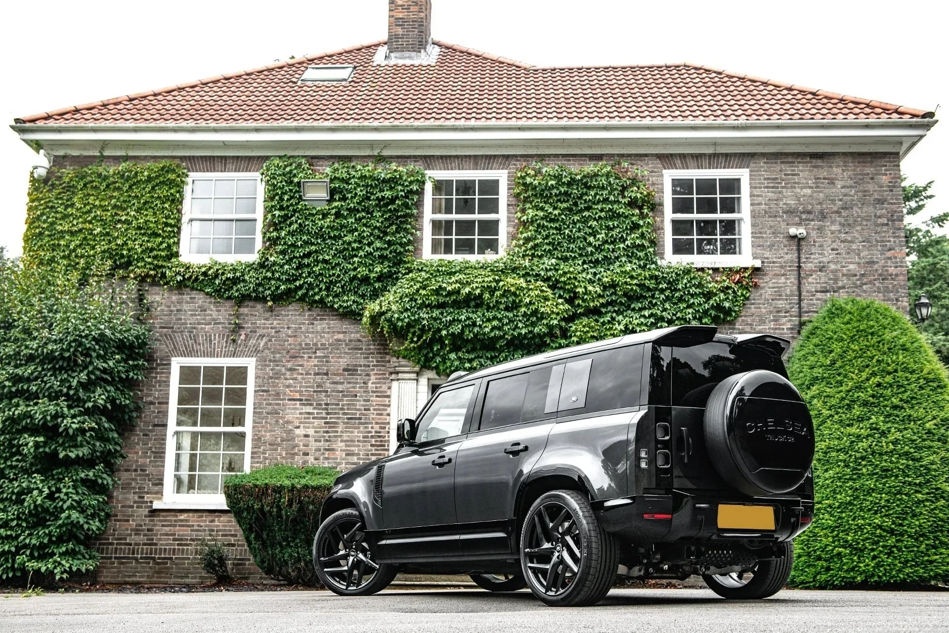 Échappement Quad Gloss Black KAHN pour Defender 110 V8 (2020+) - Image 6