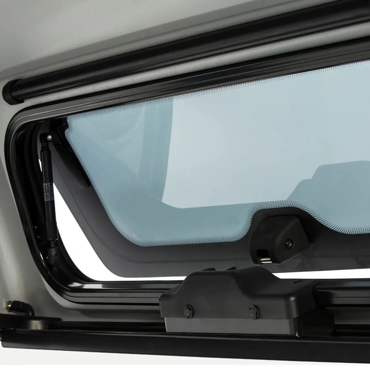 Hardtop ABS Ascent ARB | Volkswagen AMAROK 2023+ Double Cab - Image 7