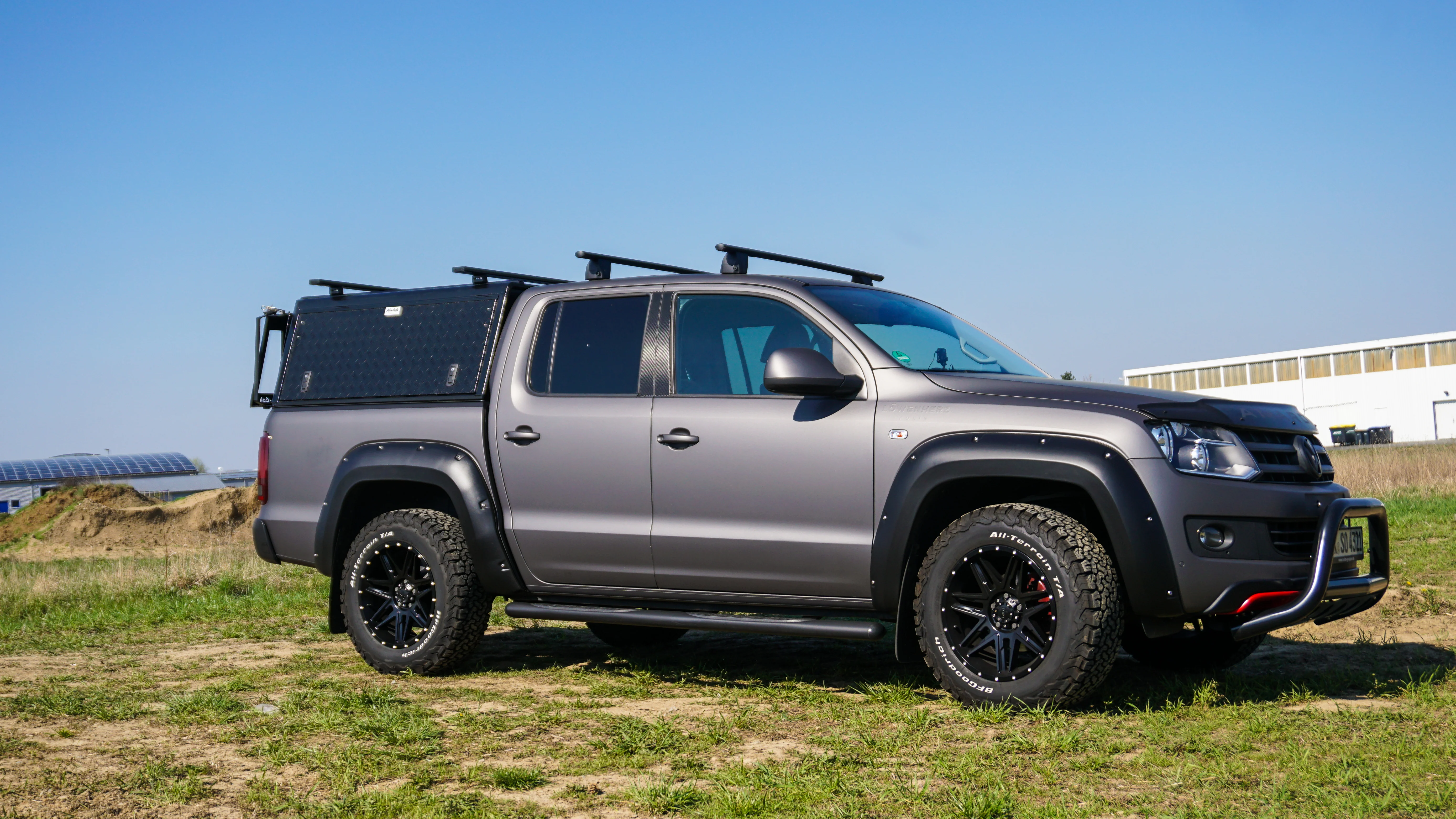 Hardtop Alu-Cab Adventure Toyota Hilux Revo 2016+ - Image 4