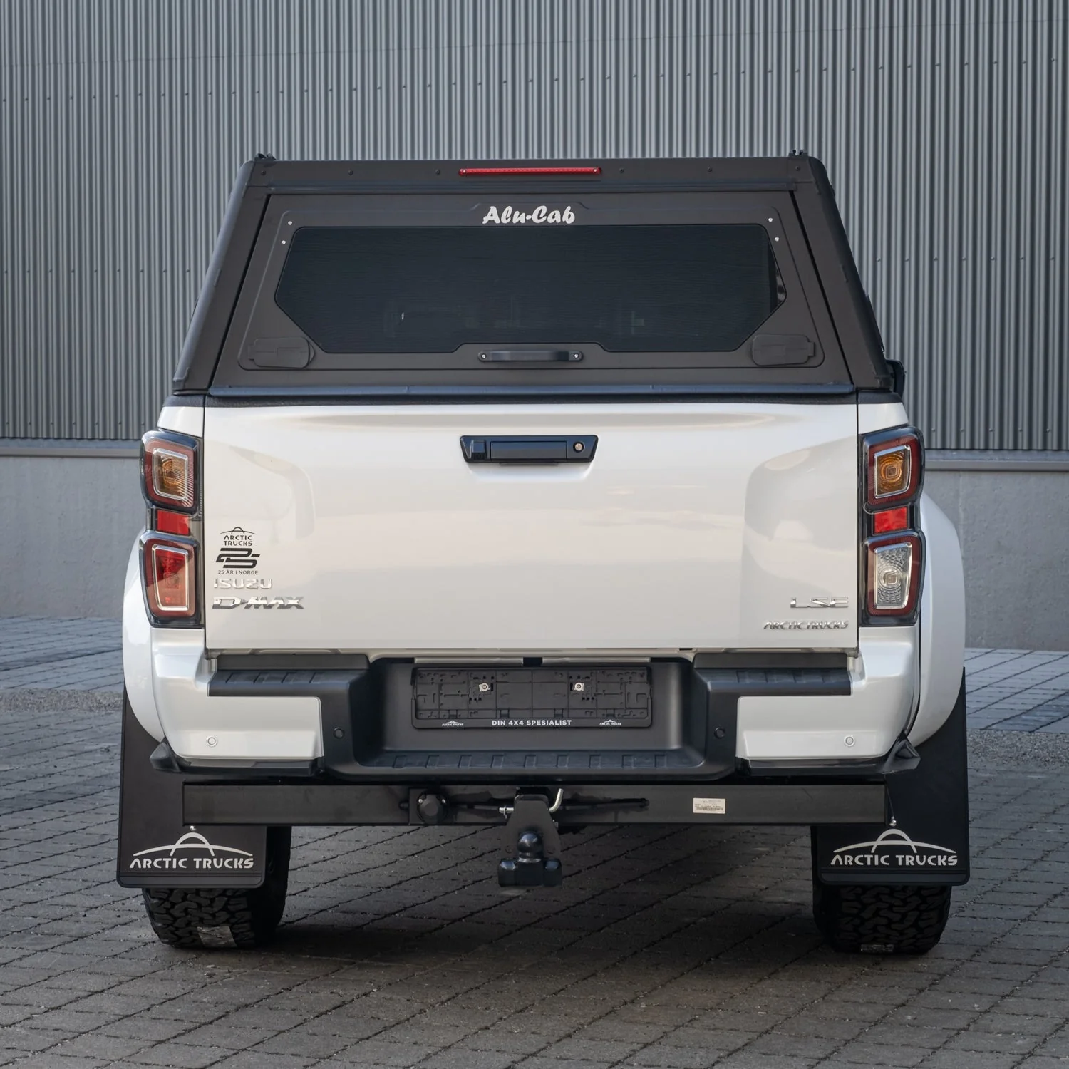 Hardtop Alu-Cab Contour Isuzu D-Max 2020 à Présent Double Cab - Image 3