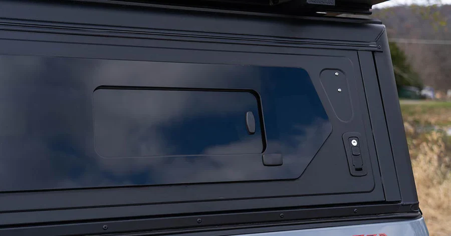 Hardtop Alu-Cab Contour Toyota Tacoma GEN 3 - Image 12