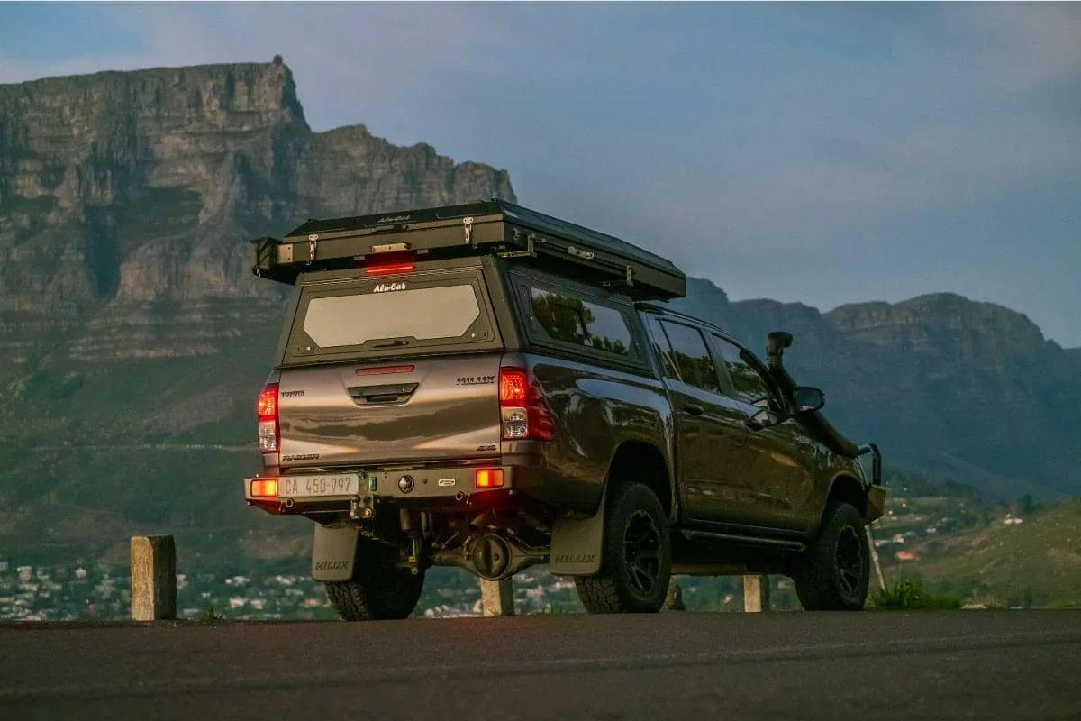 Hardtop Alu-Cab Contour Toyota Hilux 2016 à Présent - Image 24