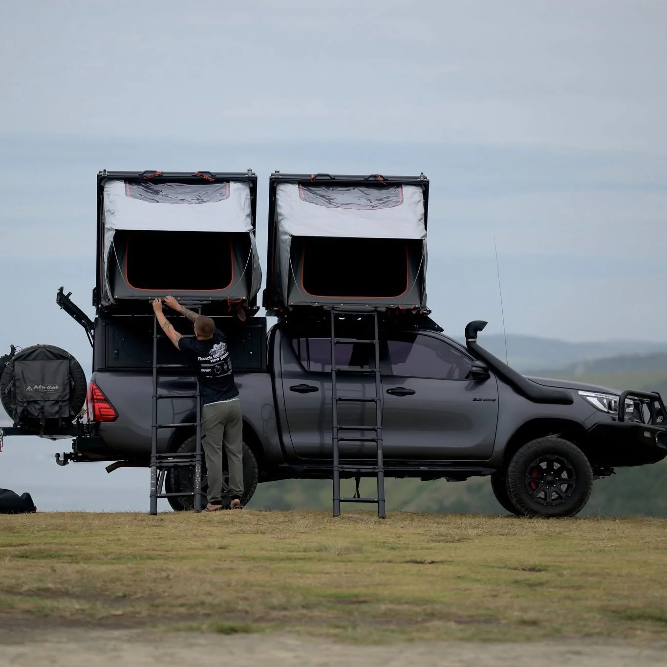 Hardtop Alu-Cab Contour Toyota Hilux 2016 à Présent - Image 41