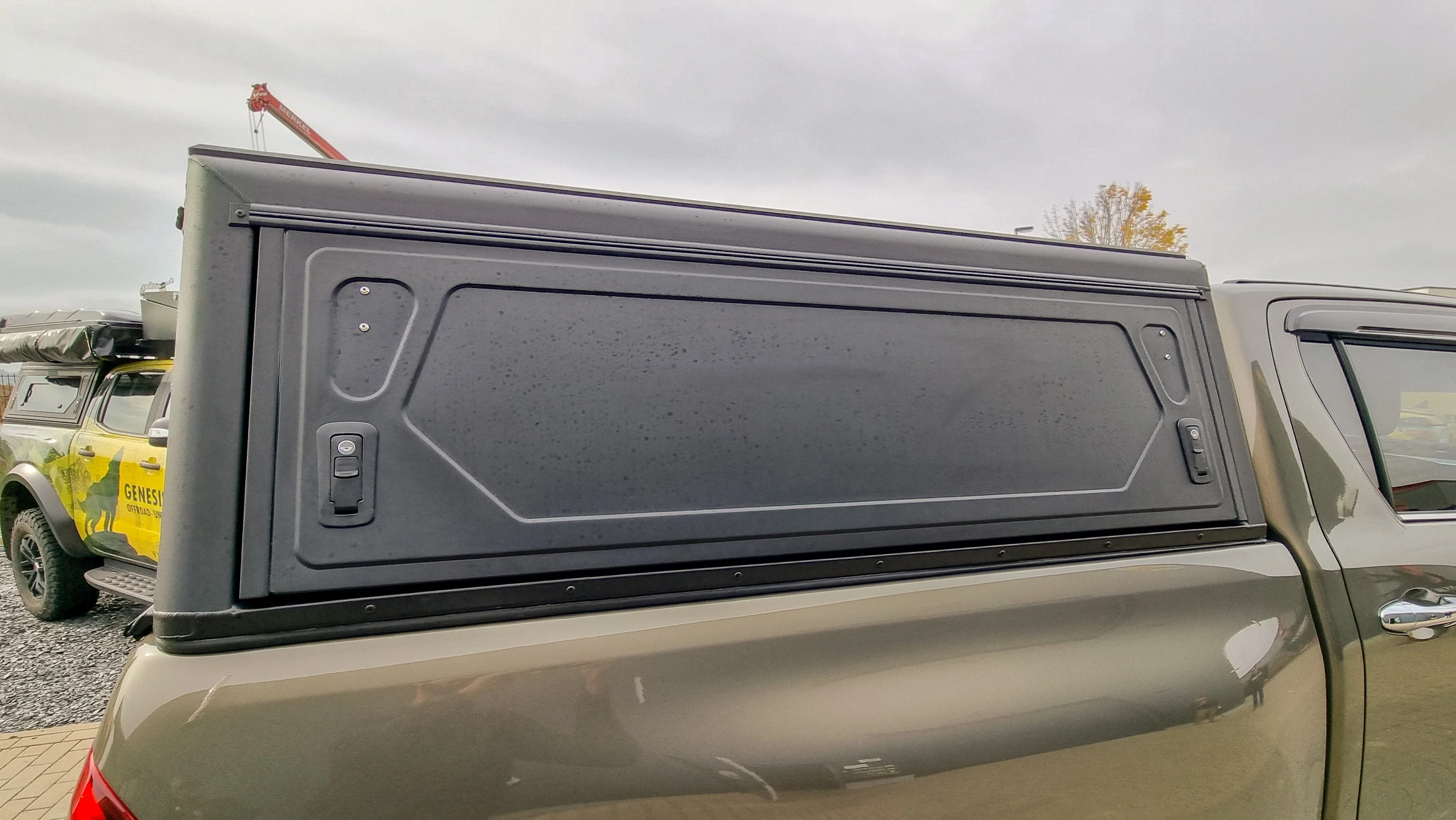 Hardtop Alu-Cab Contour Toyota Tundra 2022+ 5.5" CrewMax - Image 30