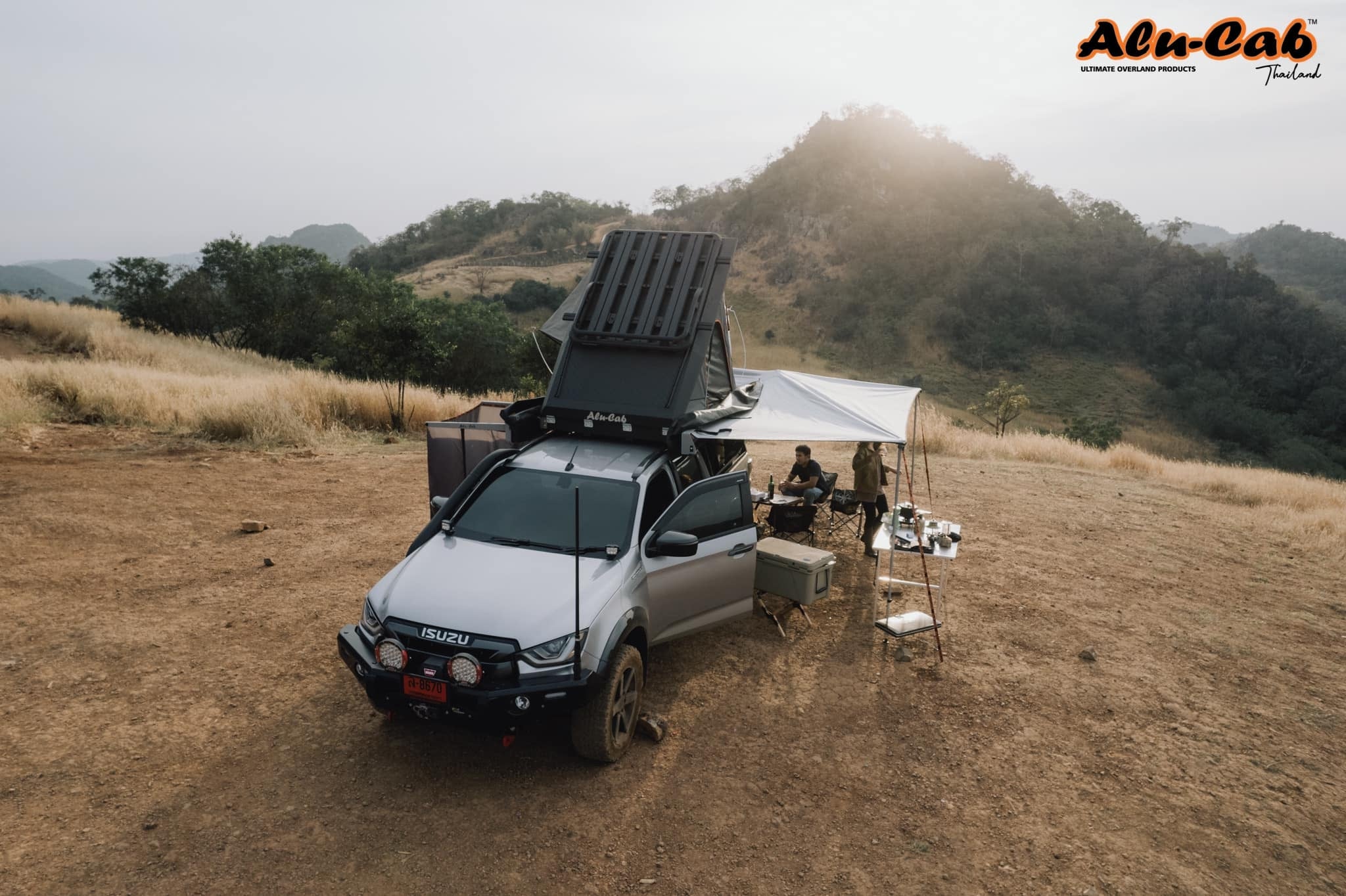 Hardtop Alu-Cab Explorer 3 Isuzu Dmax 2012 à Présent - Noir - Image 7