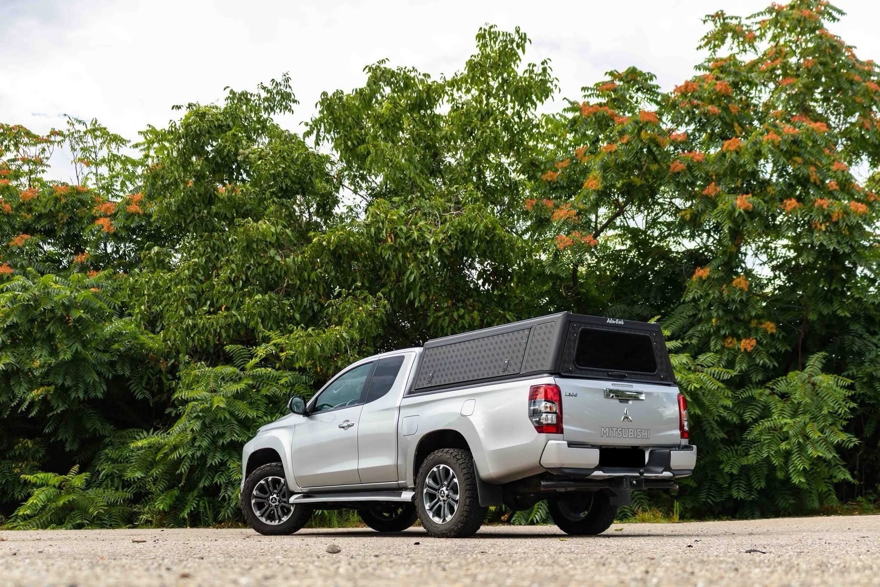 Hardtop Alu-Cab Explorer 3 Mitsubishi L200 2016+ - Image 33