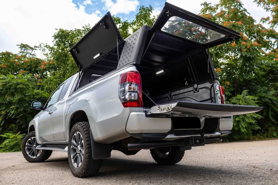 Hardtop Alu-Cab Explorer 3 Mitsubishi L200 2016+ - Image 37