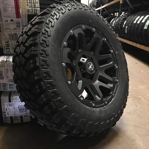 Jante American Racing AR200 Black 8.5X17 6x139.7 ET0 CB106.25 - Image 3