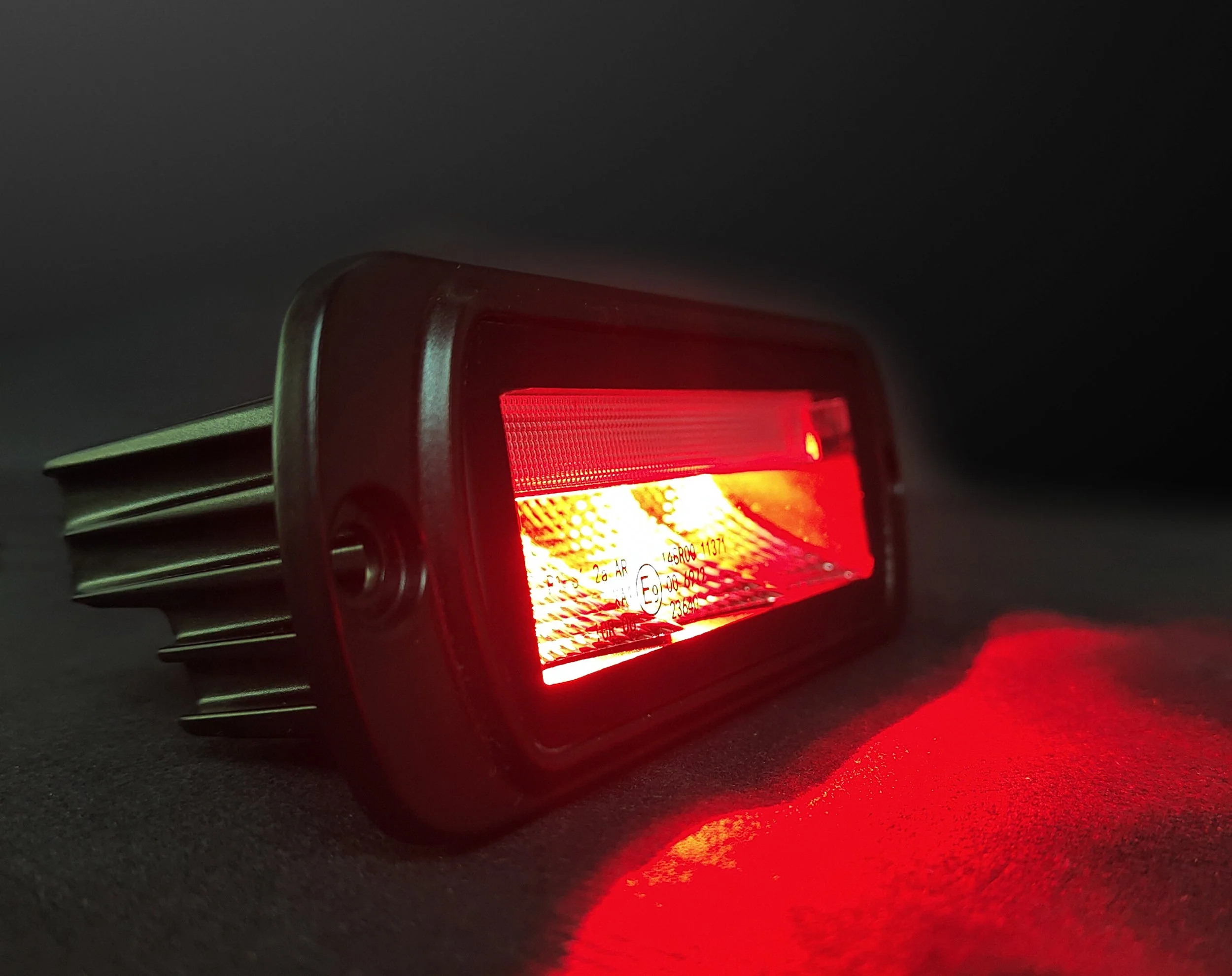 LUMIDRIVE ADVERTISOR Intégré - Feu LED Signalisation Arrière Étanche - Image 5