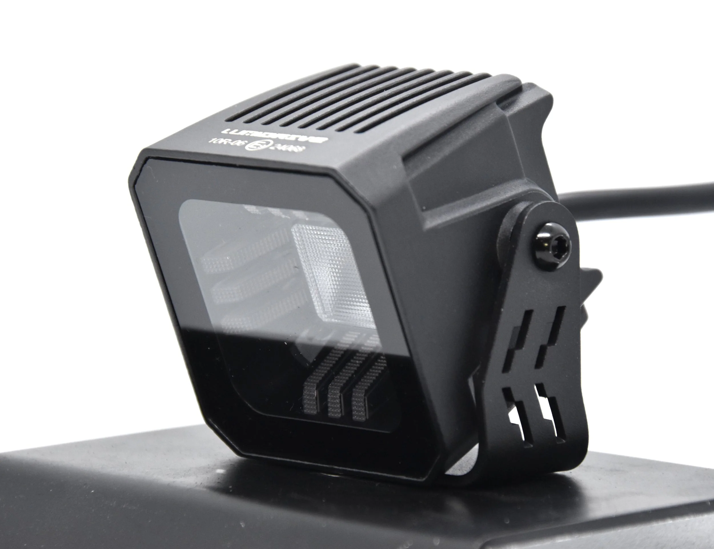 Feux de conduite LED LUMIDRIVE Dark Drive - Puissance & Style - Image 19