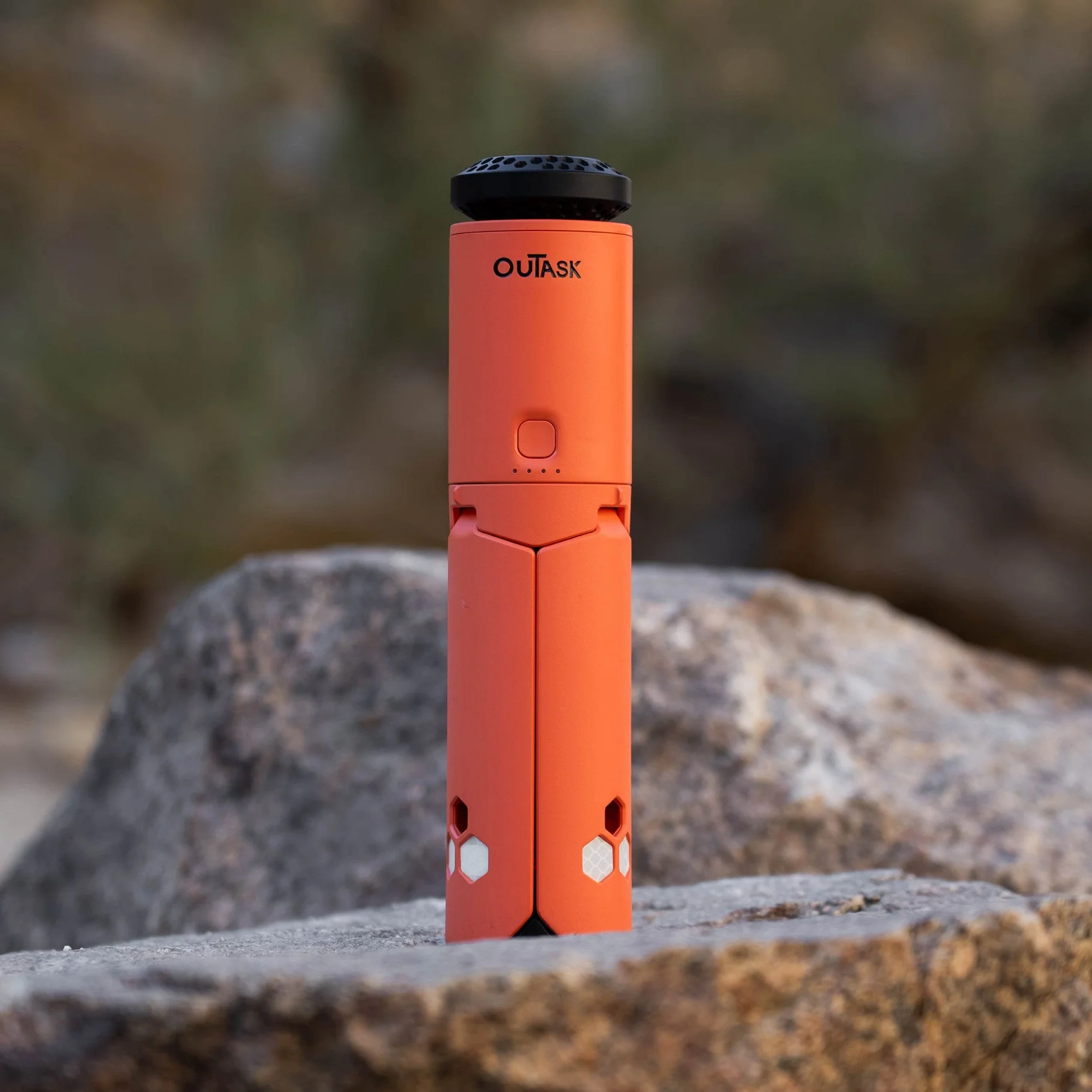 OuTask Lampe Télescopique LED Outdoor 720° - Orange - Image 4
