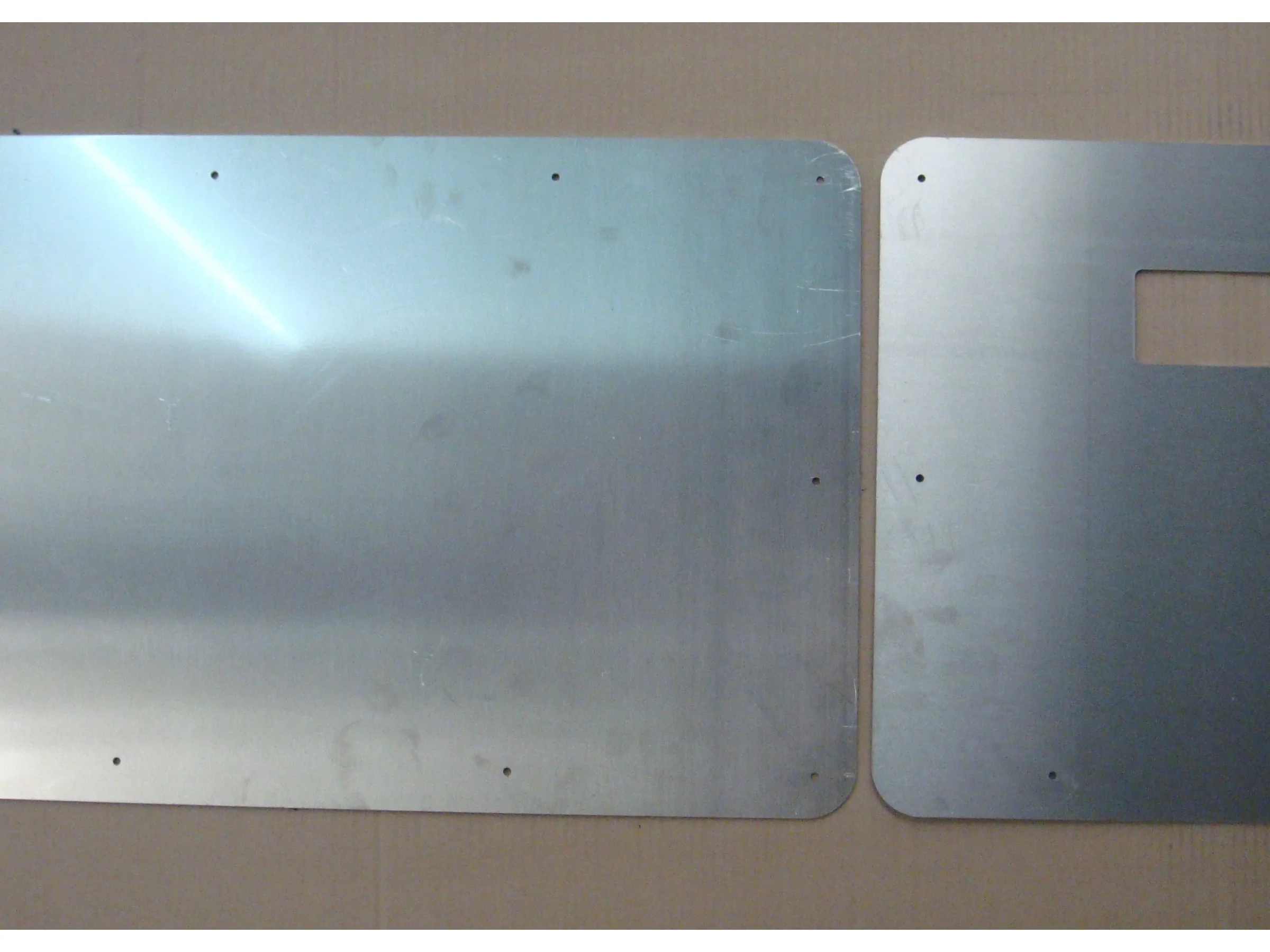 Panneaux de portes arrières en aluminium de 2.5mm pour Toyota Land Cruiser Série 7 N4-Offroad - Image 4