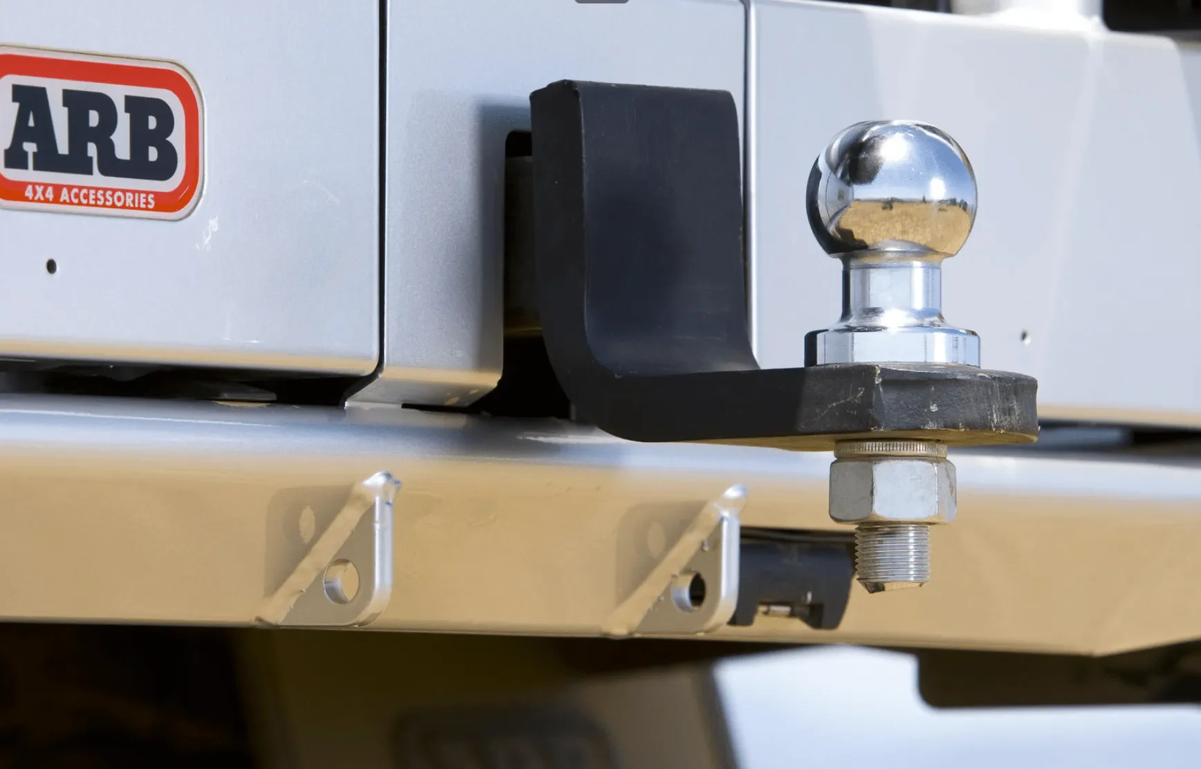Pare-choc Arriere ARB pour Land Cruiser 200 Series 2007 a 2015 - Image 8