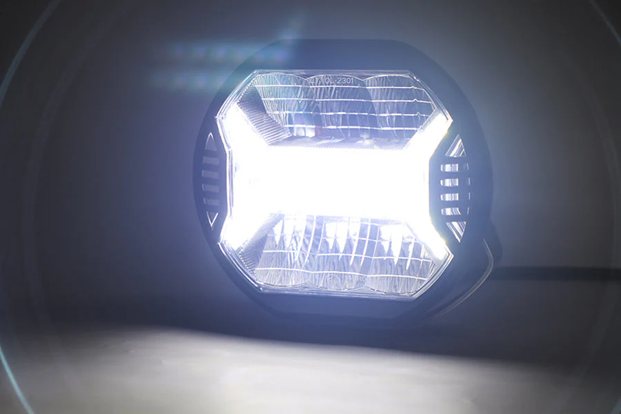 Phare de Conduite LED Lumidrive XDRIVE 5.75 - Puissance & Style - Image 4