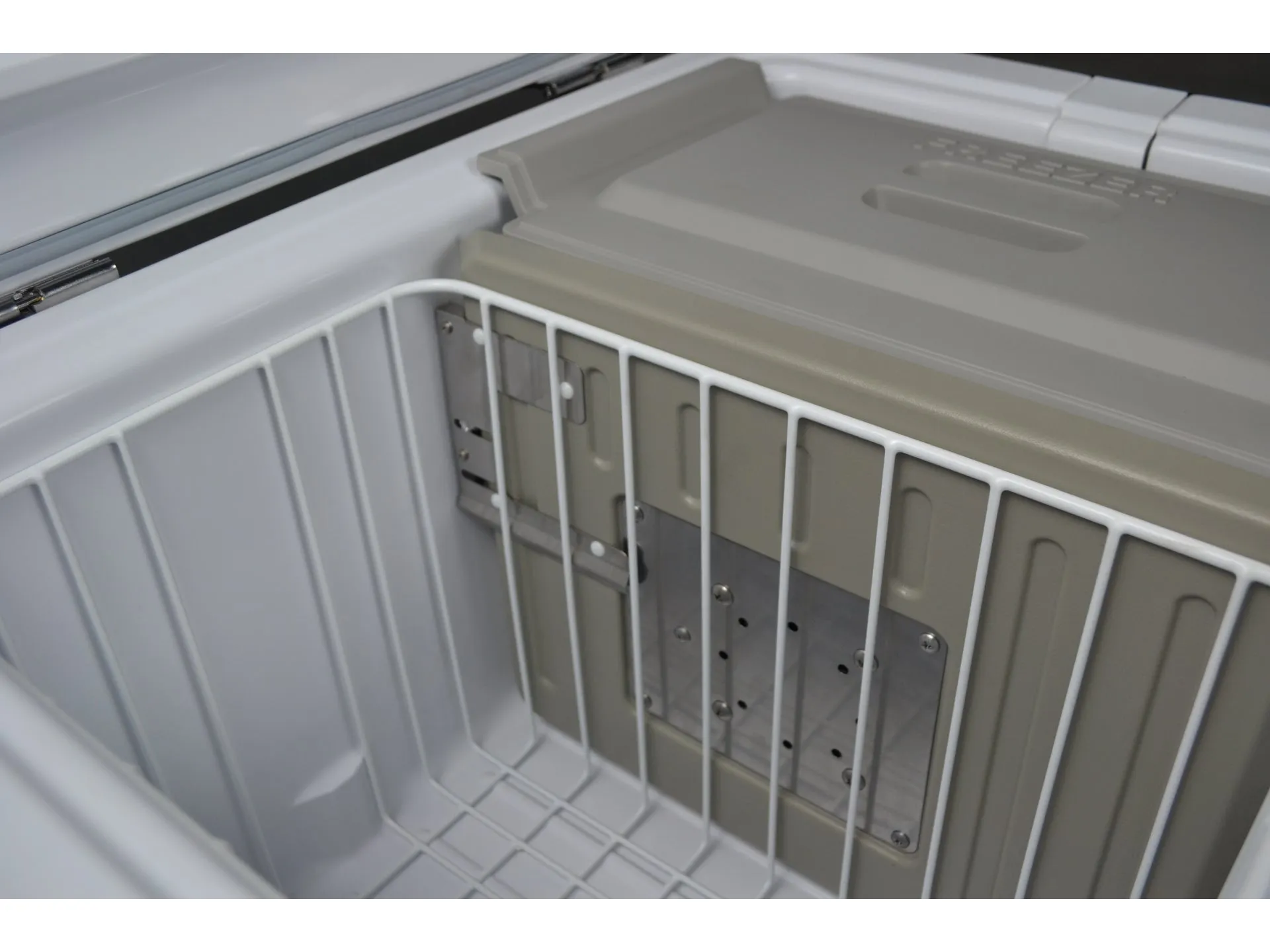Réfrigérateur Congélateur ENGEL 57L Combi | MD60F-C | 12/24V - Image 3