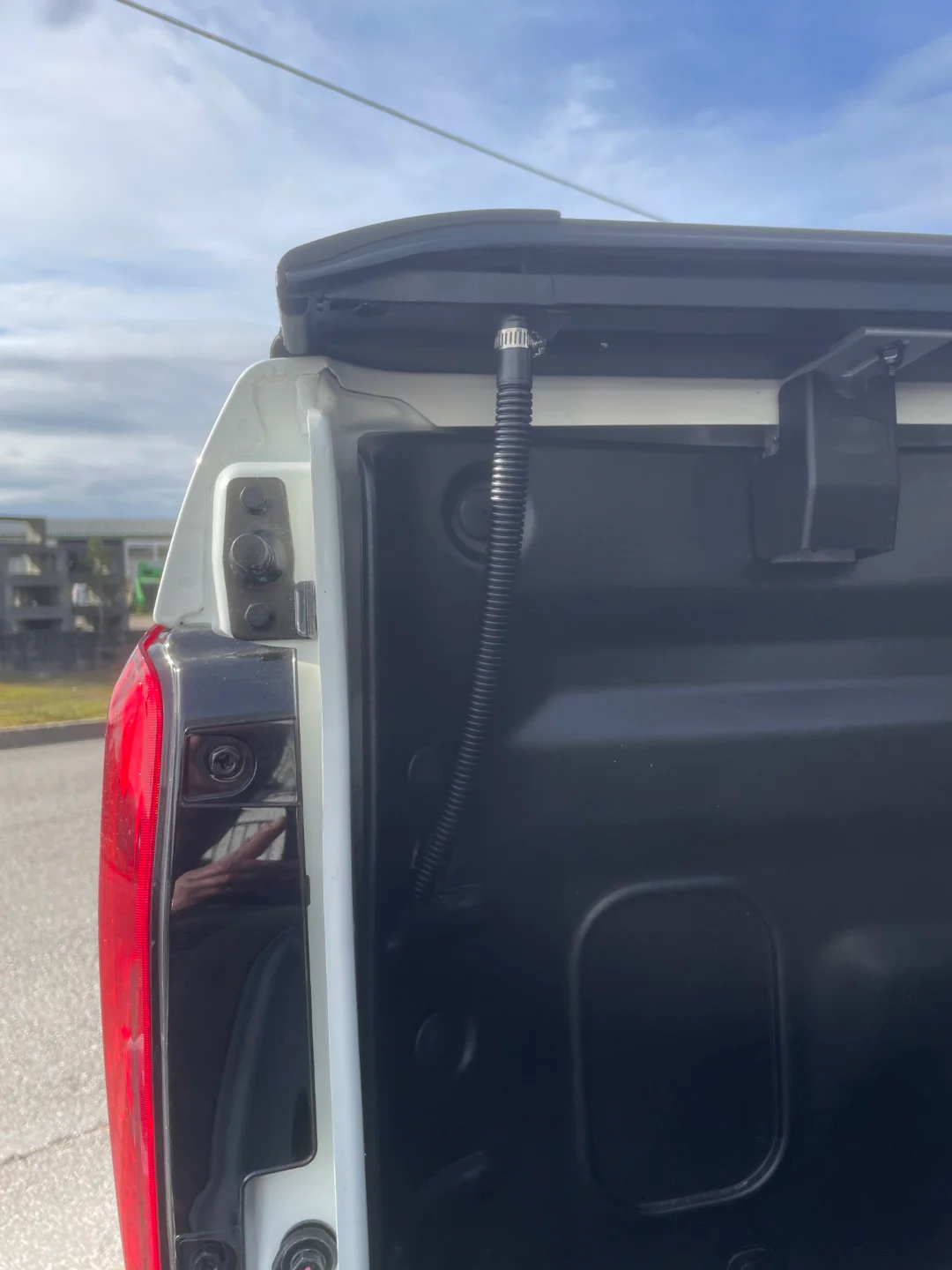 Rideau de Benne Top-Roll Manuel LINE4X4 Double Cab - Image 12