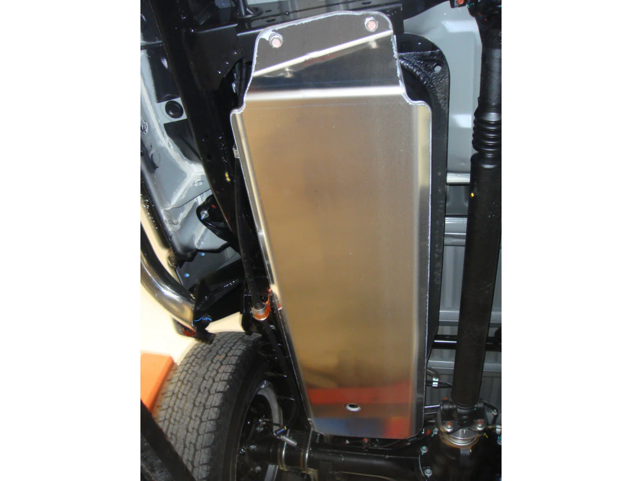 Ski de protection de réservoir en aluminium de 6mm pour Ford Ranger II et BT50 2006-2011 N4-Offroad - Image 4