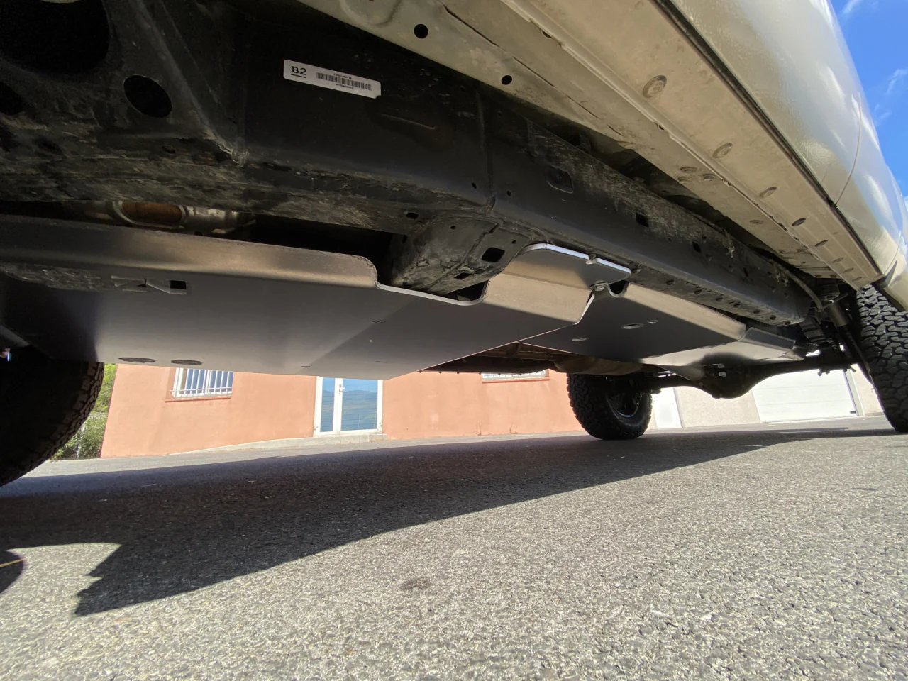 Ski de protection de réservoir en aluminium de 8mm pour Toyota Tundra après 2014 N4-Offroad - Image 3