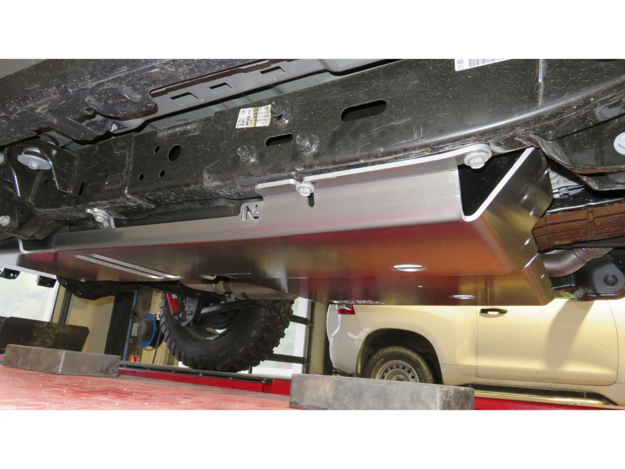 Ski de protection en aluminium de 8mm boîte de tranfert et réservoir pour Jeep Wrangler JL 2.0L Essence 3 portes N4-Offroad - Image 3