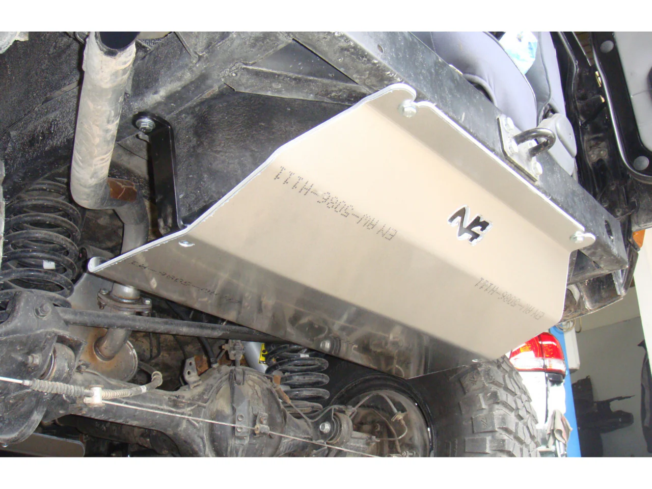 Ski de protection de réservoir en aluminium de 6mm pour Toyota LJ73 KZJ73 N4-Offroad - Image 4