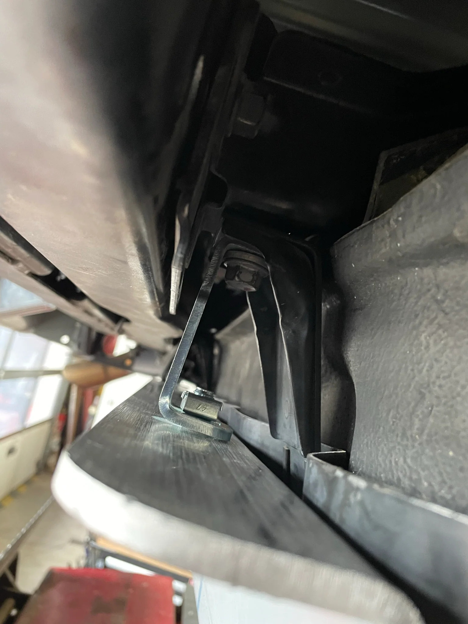 Ski réservoir carburant d'origine Toyota série 7 GRJ79 double cabine N4-Offroad - Image 4