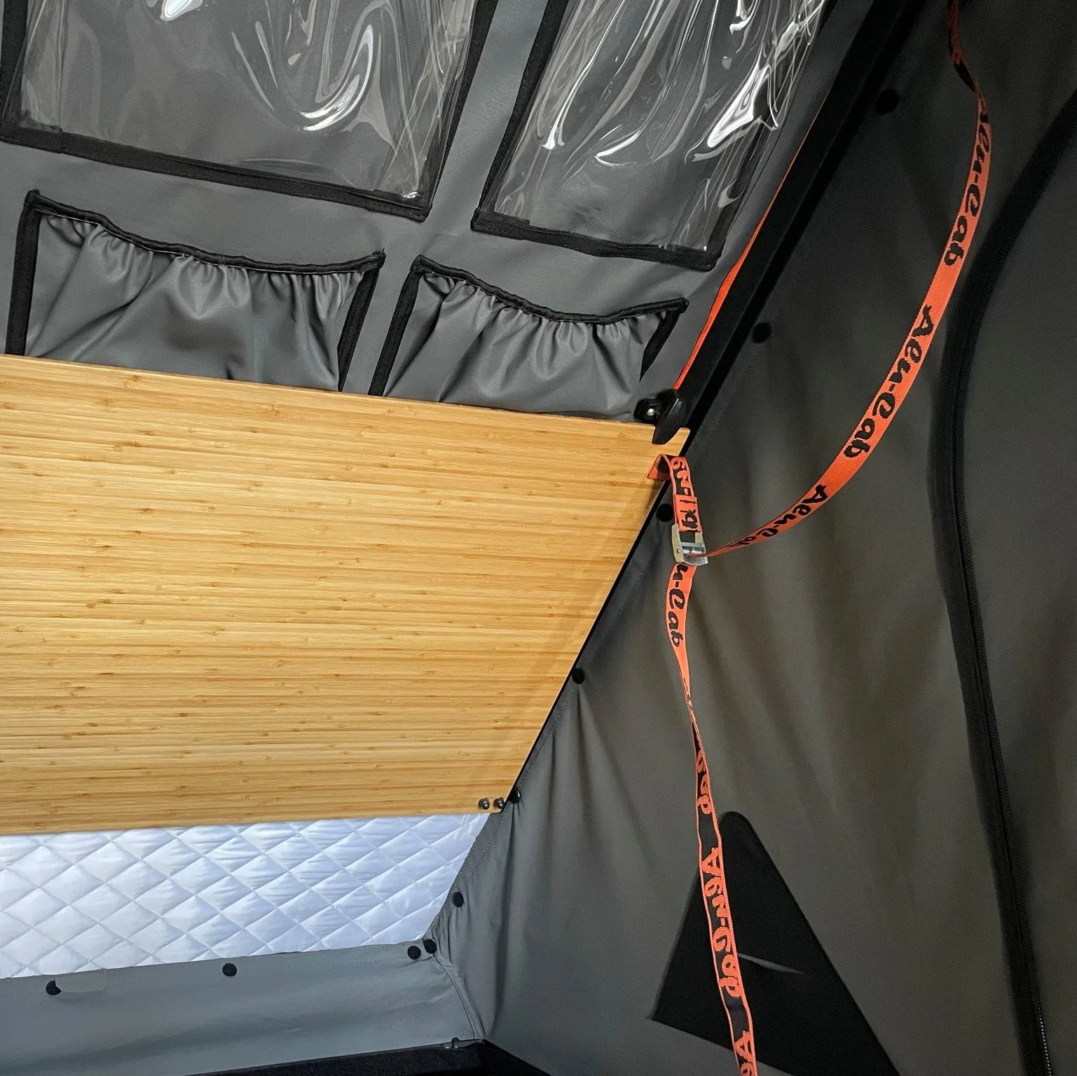 Table Inclinable pour Tente de Toit Gen-R ALU-CAB - Image 7