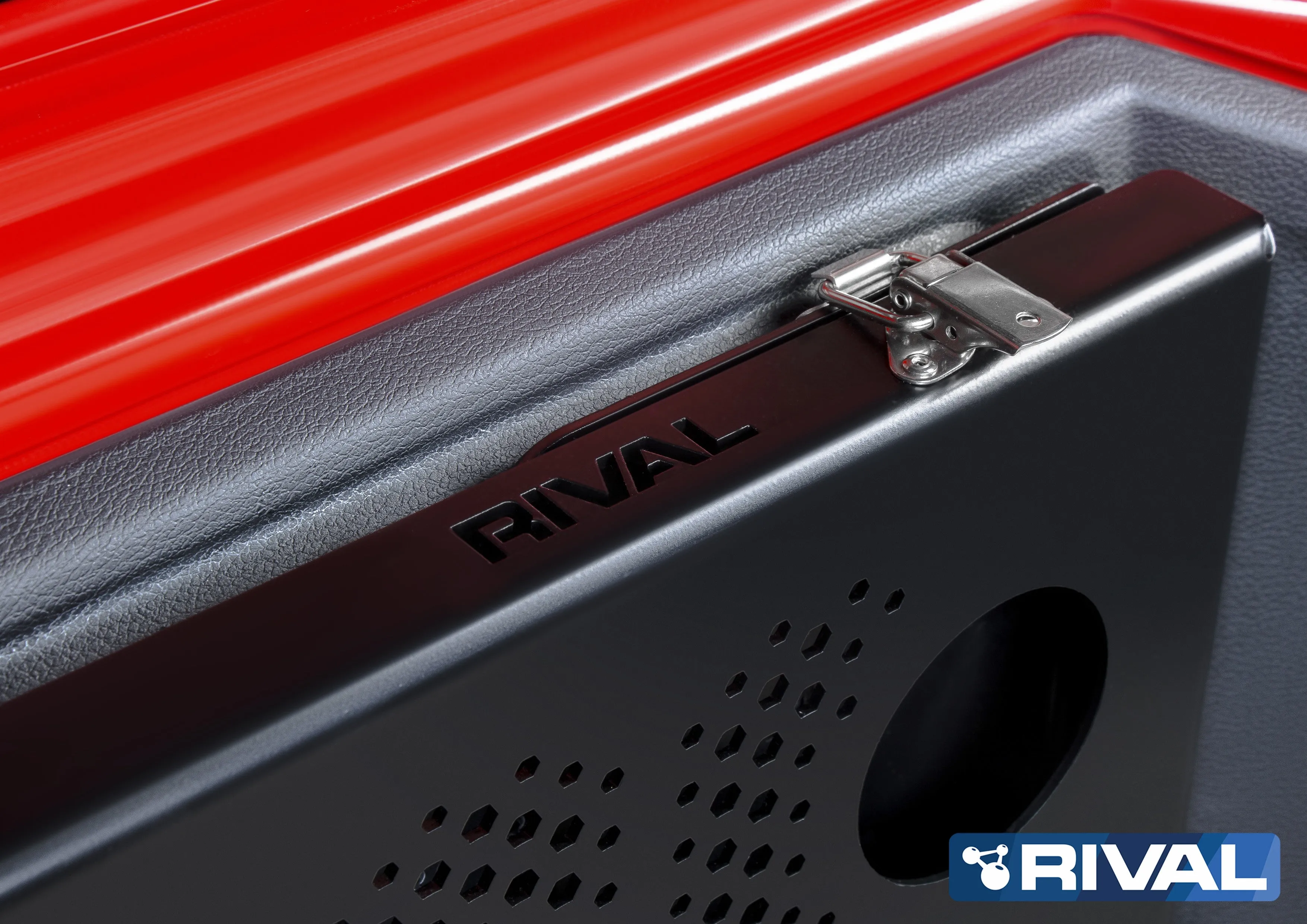 Table Pliante sur Porte Arriere Jeep Wrangler JL - Rival 4x4 - Image 6